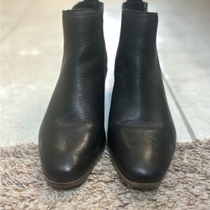 Lucky Brand WomanBlack Leather Chelsea Boots. Hardly worn.